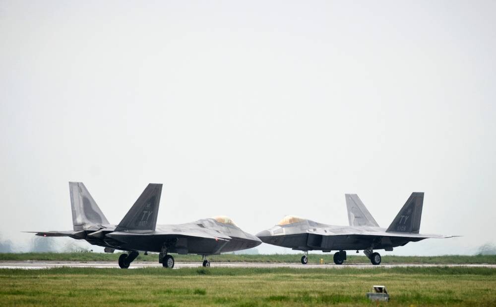Romania Allows US Use of Its Air Bases
